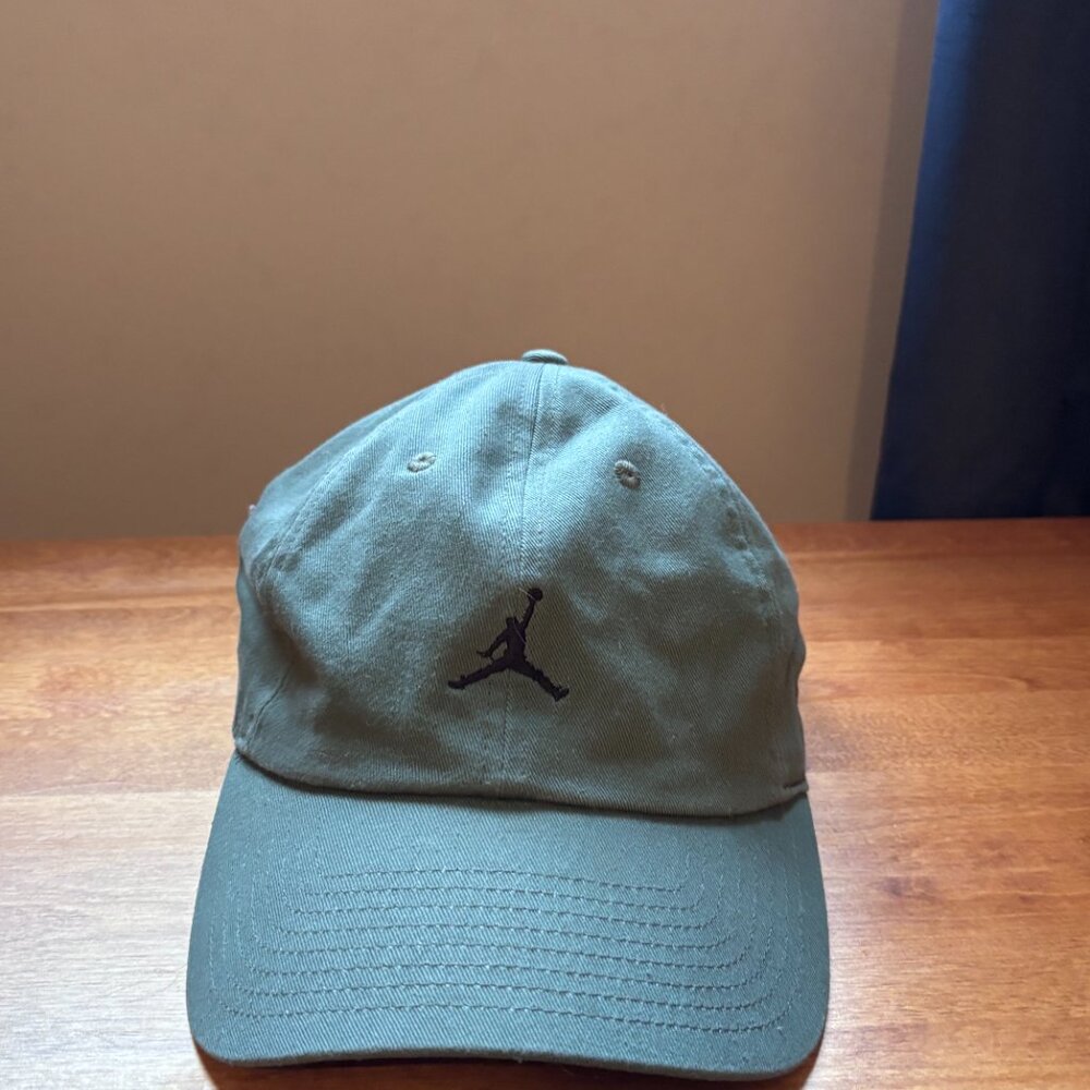 Jordan Hat - Picture 2 of 4
